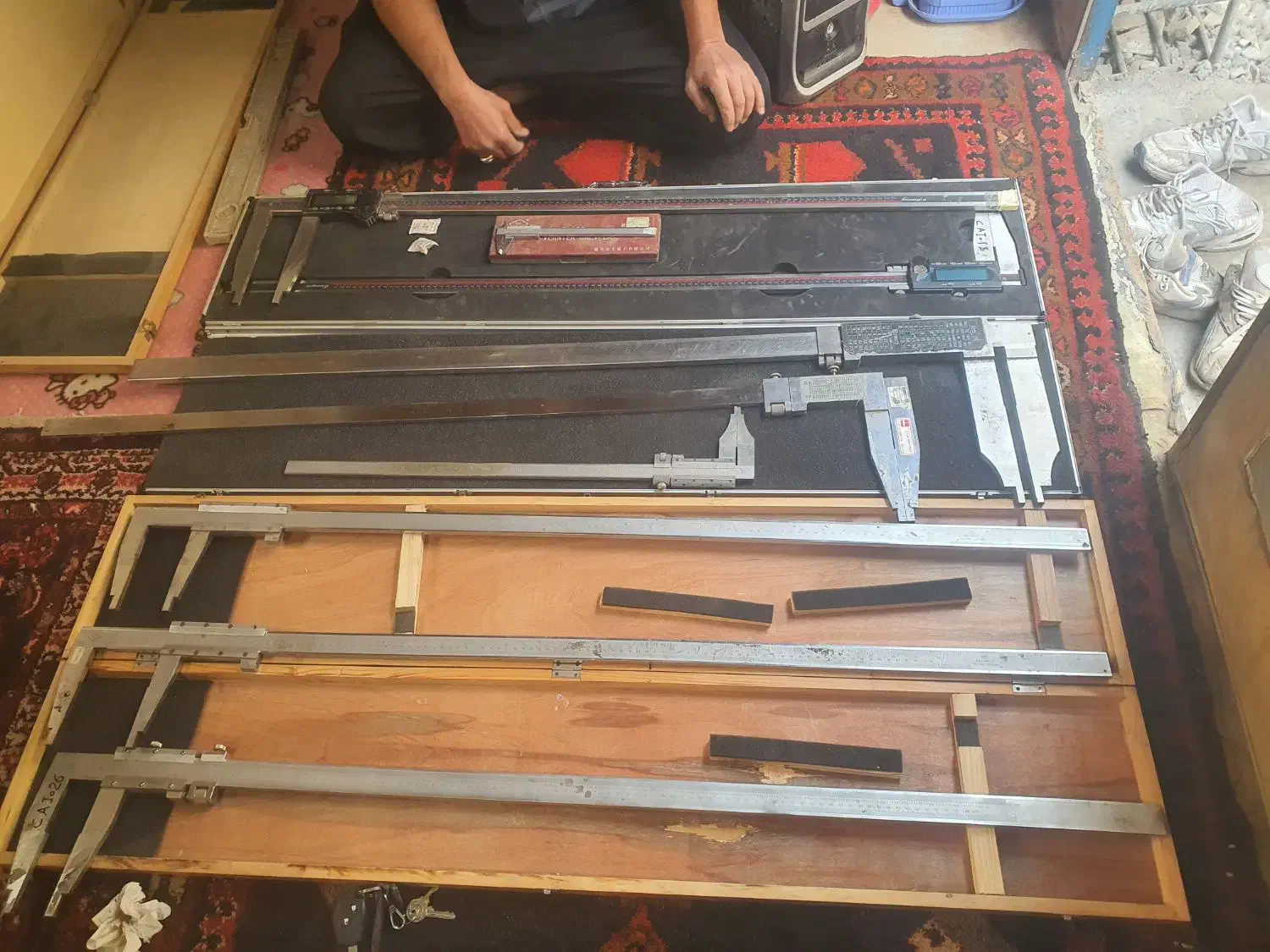 ۹ عدد کولیس بزرگ ۱ متری صنعتی|ابزارآلات|قم, قلعه صدری|دیوار