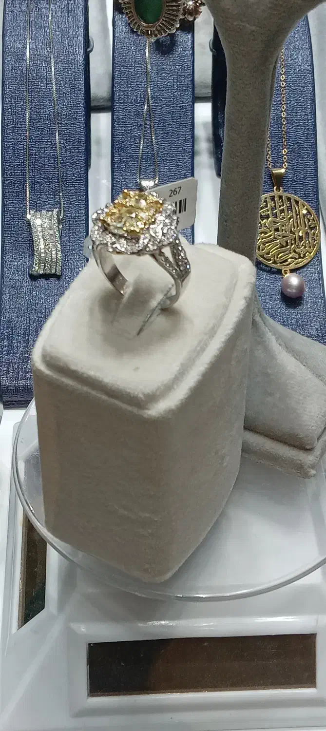 انگشتر جواهر دست دوم فنسی کالر|جواهرات|تهران, کامرانیه|دیوار