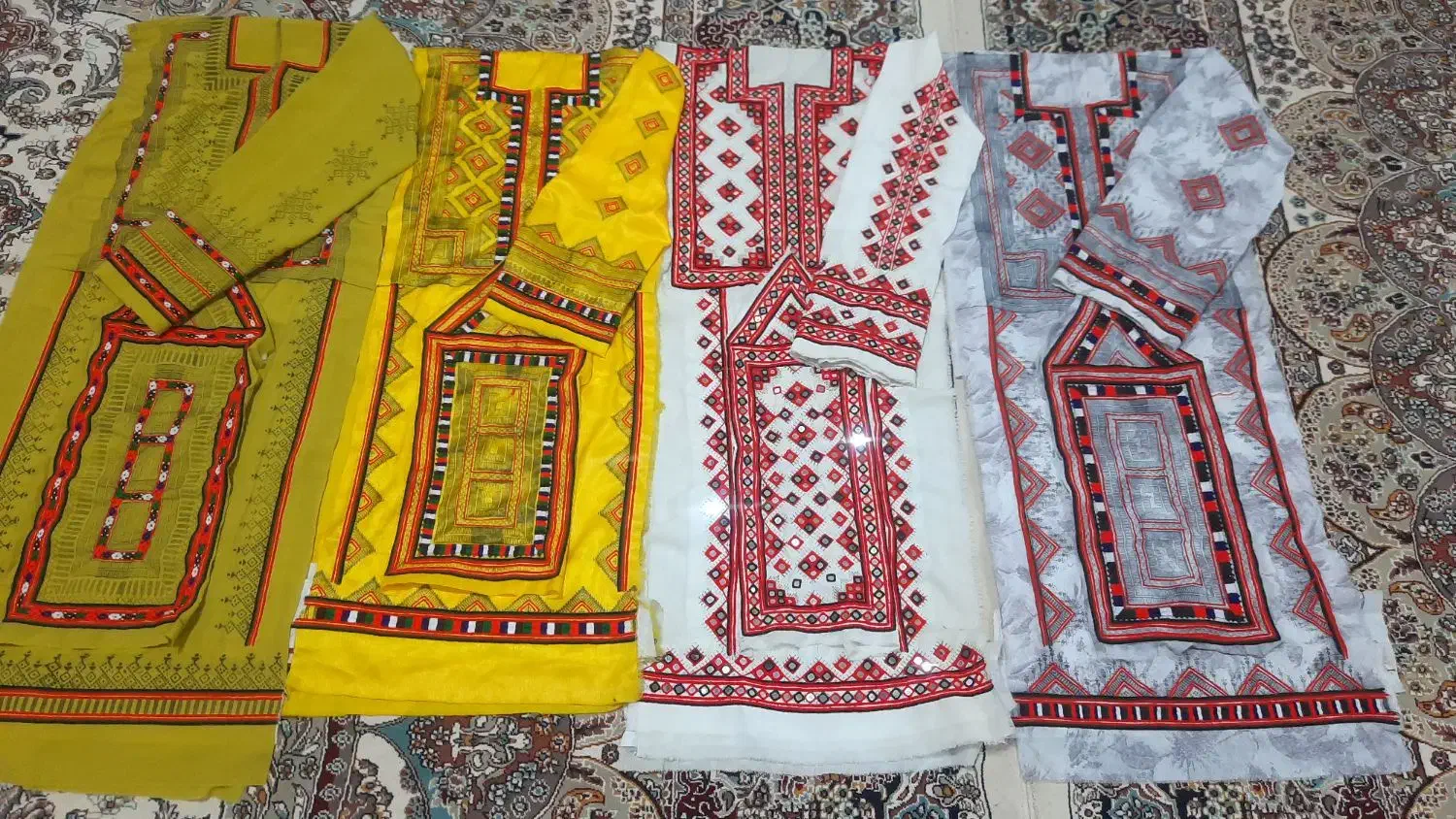 دست دوچ|لباس|سراوان, |دیوار