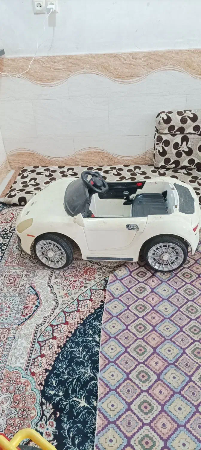 ماشین برقی|اسباب‌‌بازی|کارون, |دیوار