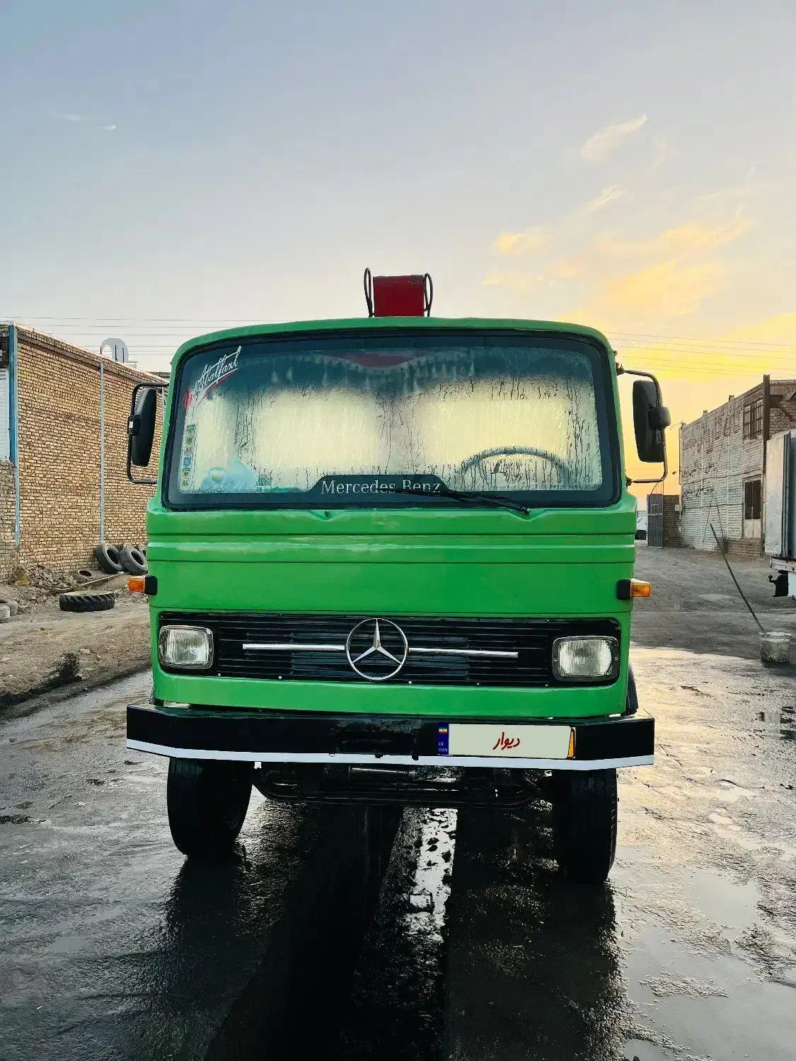 خاوربنز ۶۰۸جرثقیل|خودرو سنگین|مشهد, هفده شهریور|دیوار