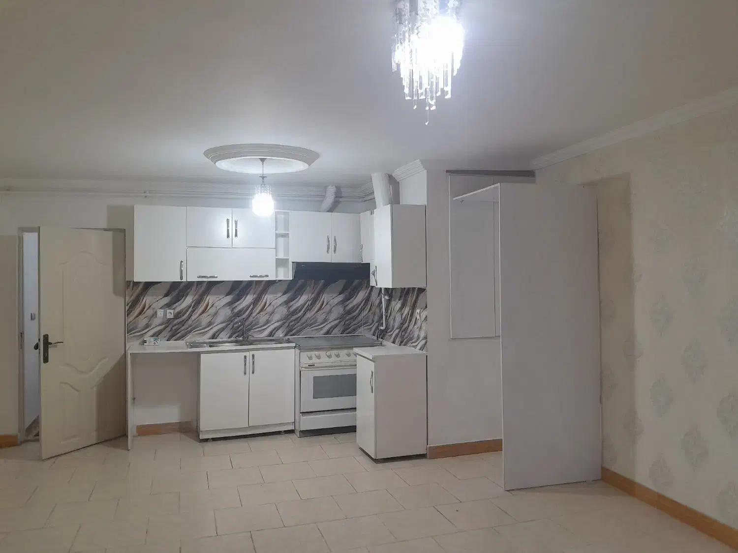 اجاره واحد اپارتمان /توشیبا/شریعت/باهنر|اجارهٔ آپارتمان|رشت, باهنر|دیوار