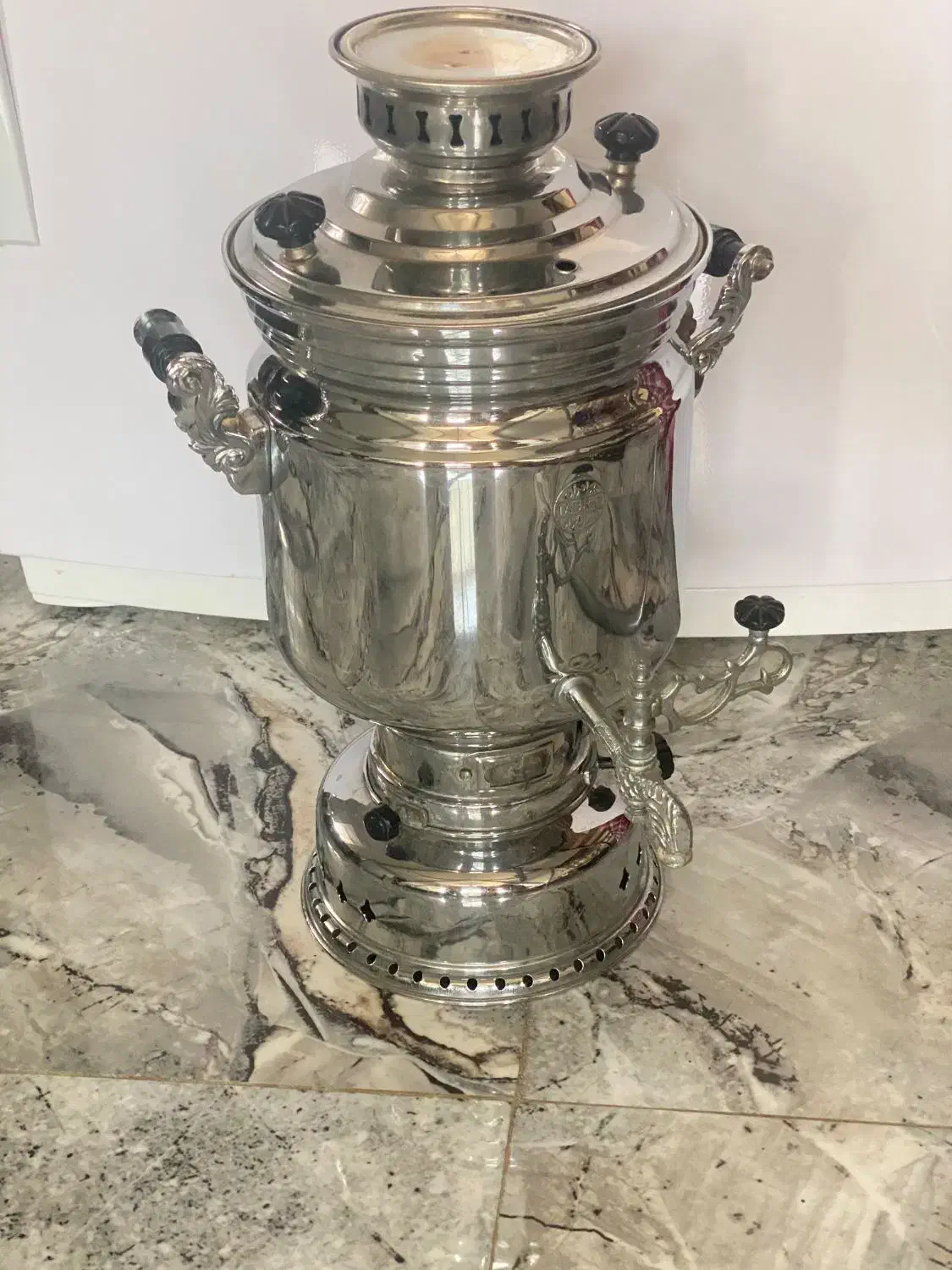 سماور|سماور، چای‌ساز، قهوه‌ساز|رشت, دباغیان|دیوار