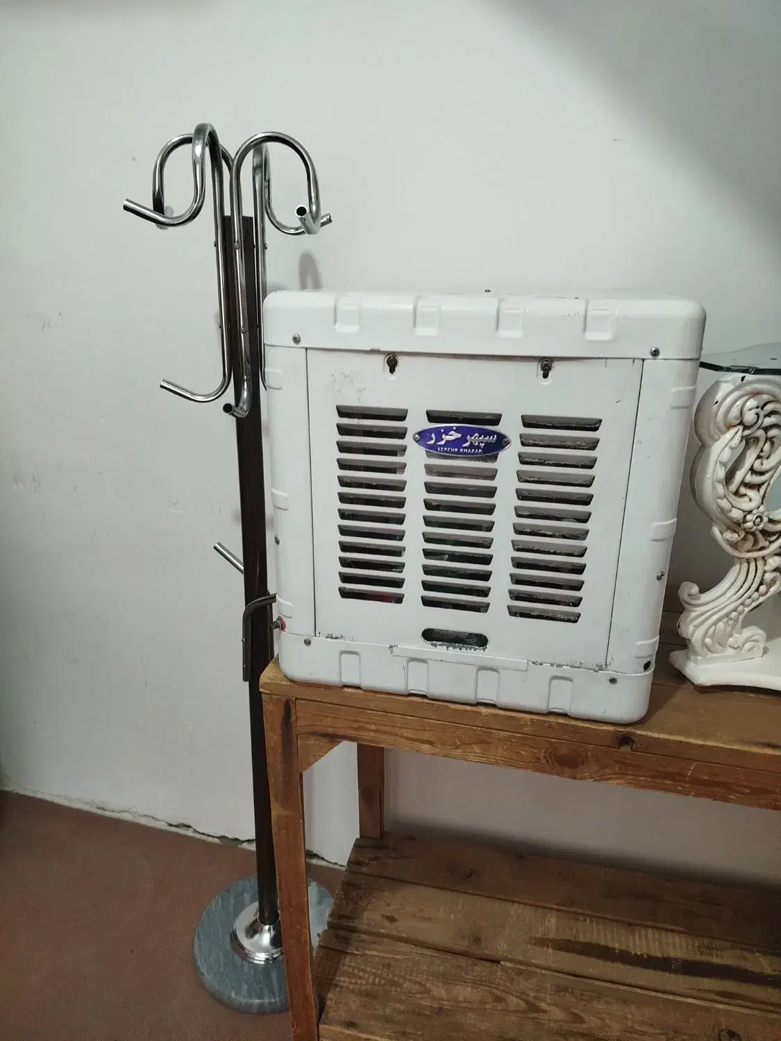 کولرابی|کولر آبی|سقز, |دیوار