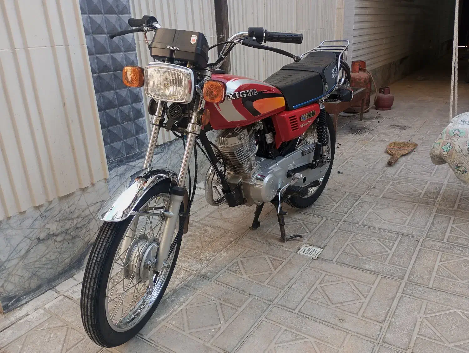 موتور 125 مدل 95|موتورسیکلت|شیراز, بید زرد|دیوار