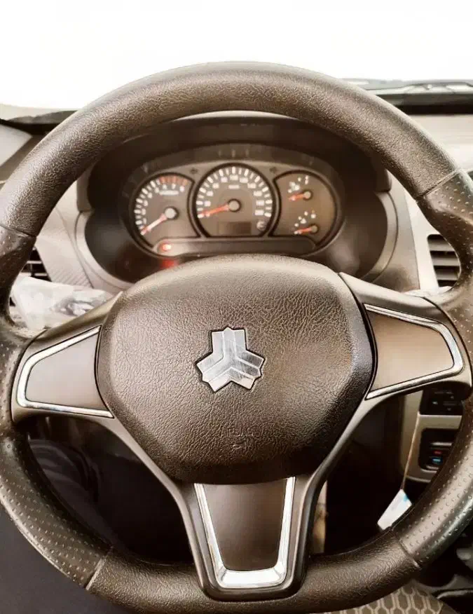 حواله ساینا اس ۸۵ گانه|خودرو سواری و وانت|بروجن, |دیوار