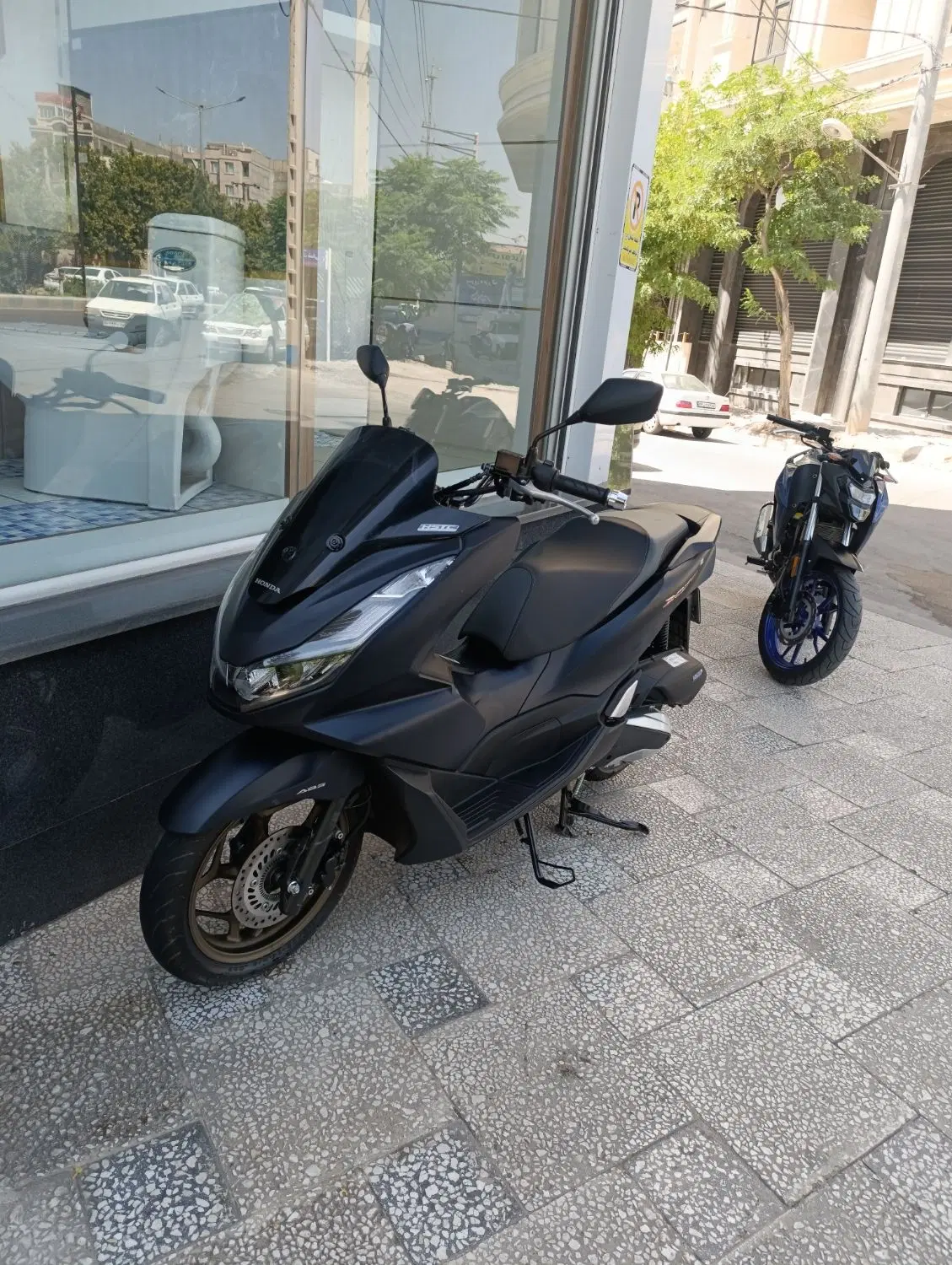 هوندا pcx 160 اصلی درحد صفر|موتورسیکلت|مشهد, شهید بهشتی|دیوار
