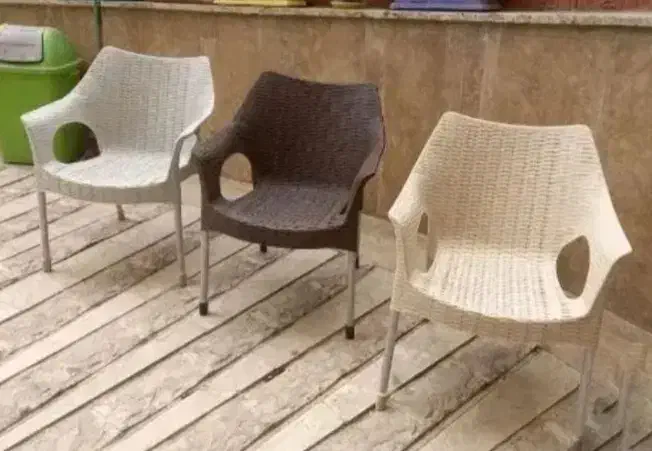 صندلی پلاستیکی باغی غذاخوریGoldis843/گلشهر کرج|میز و صندلی غذاخوری|کرج, گلشهر|دیوار