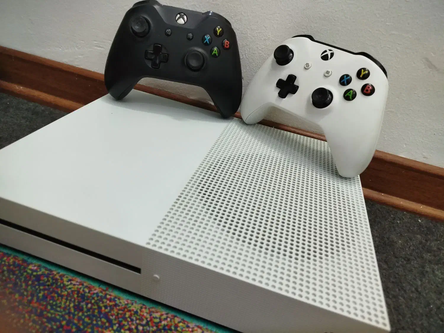 Xbox one s 1T|کنسول، بازی ویدئویی و آنلاین|اصفهان, بهارستان|دیوار