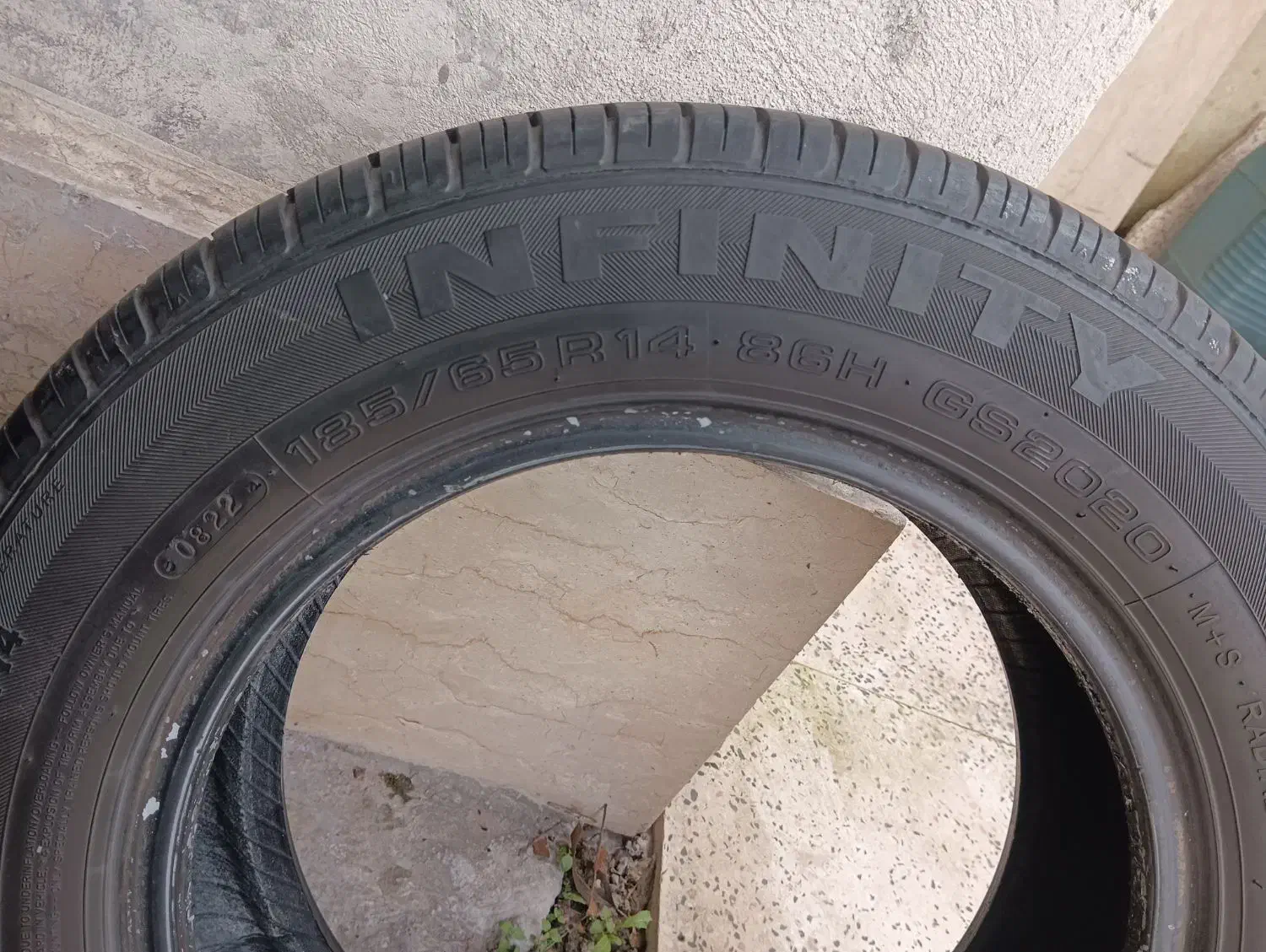 لاستیک ماشین|قطعات یدکی و لوازم جانبی|رشت, کوی عرفان|دیوار