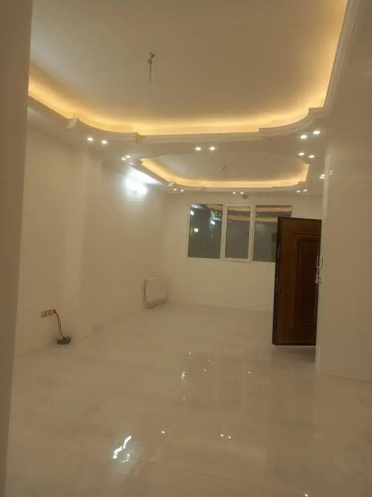 ویلایی ۲ طبقه دربست     کلید نخورده    خوش نقشه|اجارهٔ آپارتمان|قم, سعادتی|دیوار