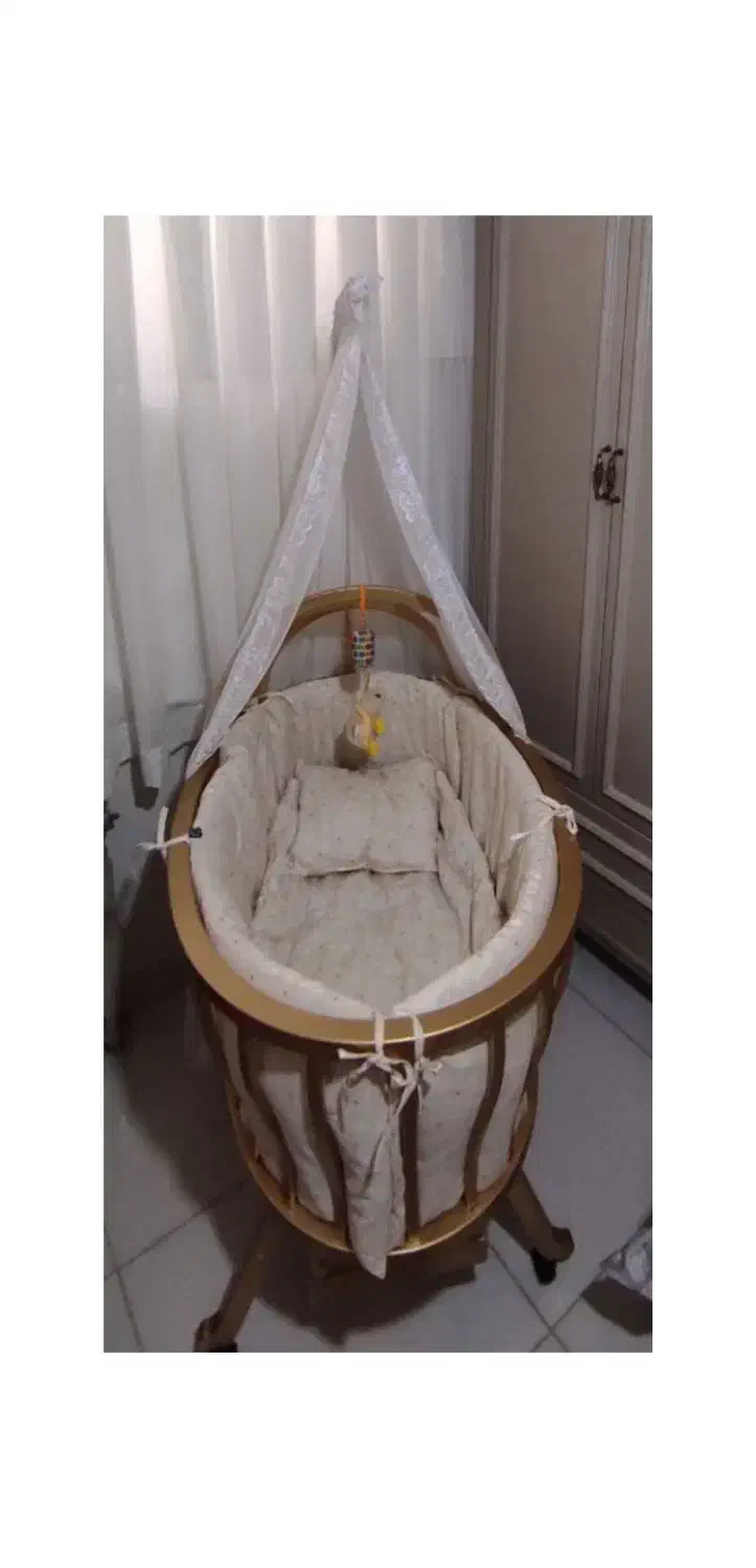 تخت کنار مادر گهواره و ثابت|تخت و صندلی بچه|قزوین, |دیوار