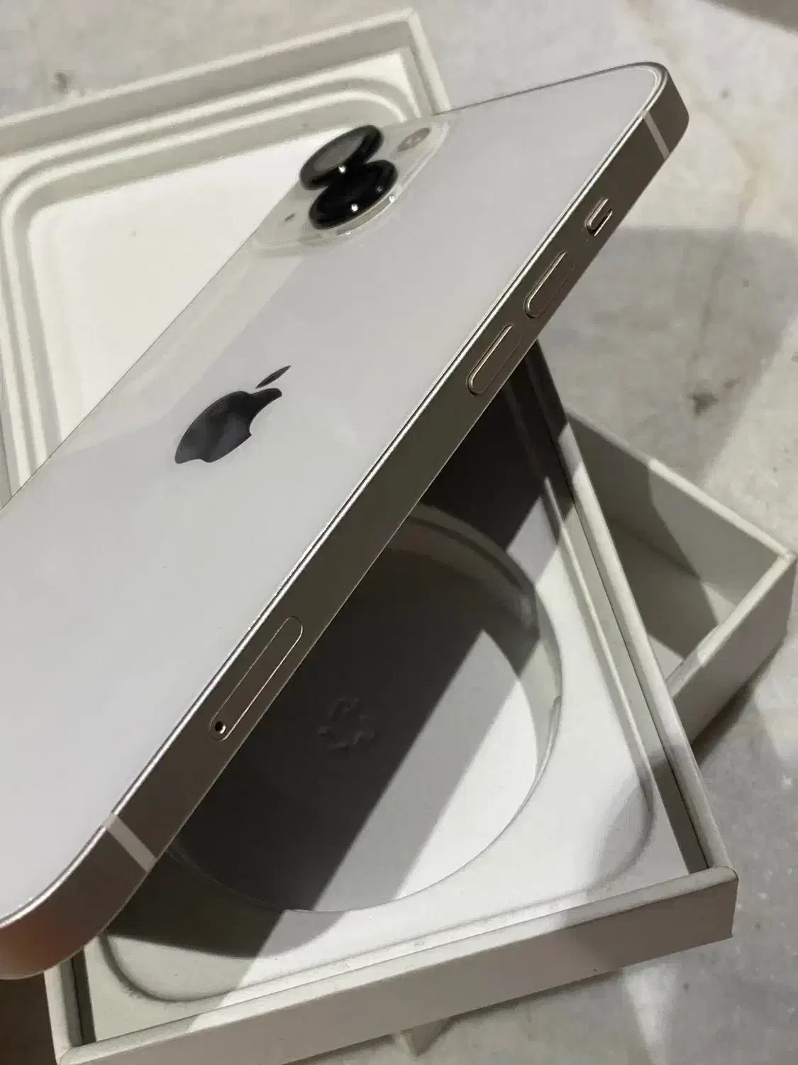 آیفون 13 نرمال|موبایل|شاهین‌شهر, فردوسی|دیوار