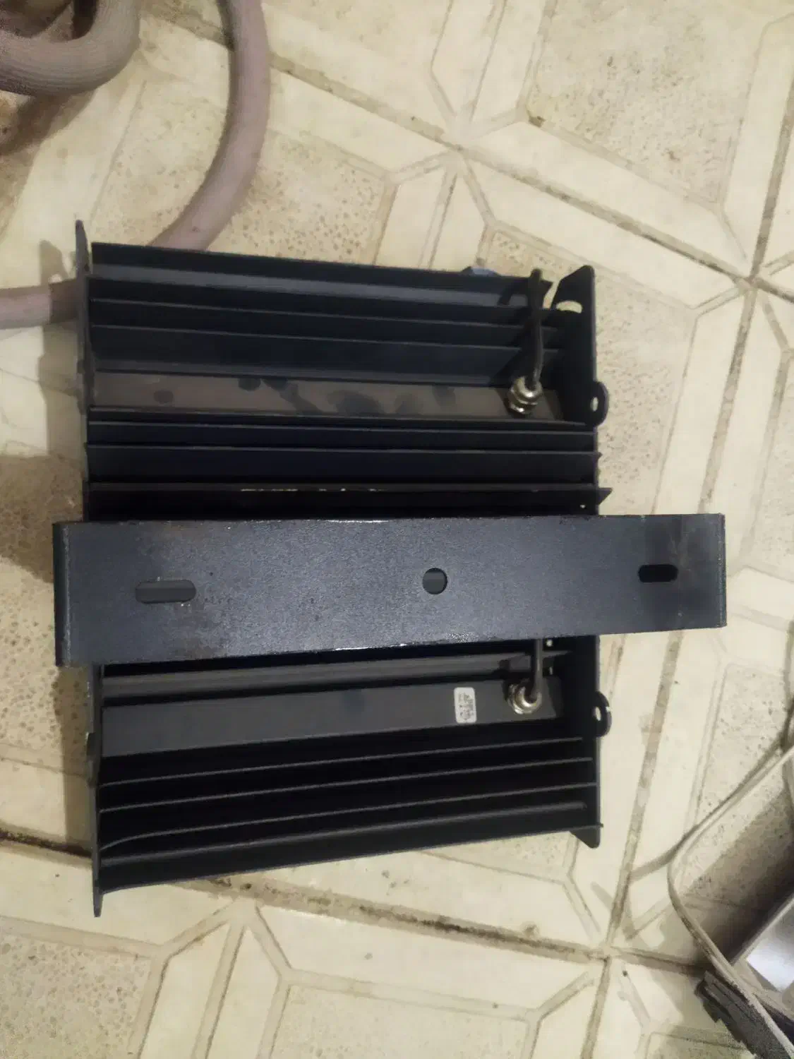 فروش پروژکتور ال ای دی صد والت آریا ترانور|تلویزیون و پروژکتور|الوند, |دیوار