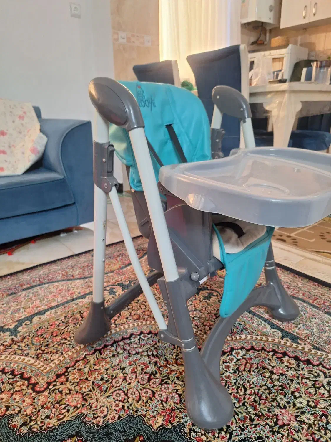 صندلی غذا|تخت و صندلی بچه|لاهیجان, طالقانی|دیوار