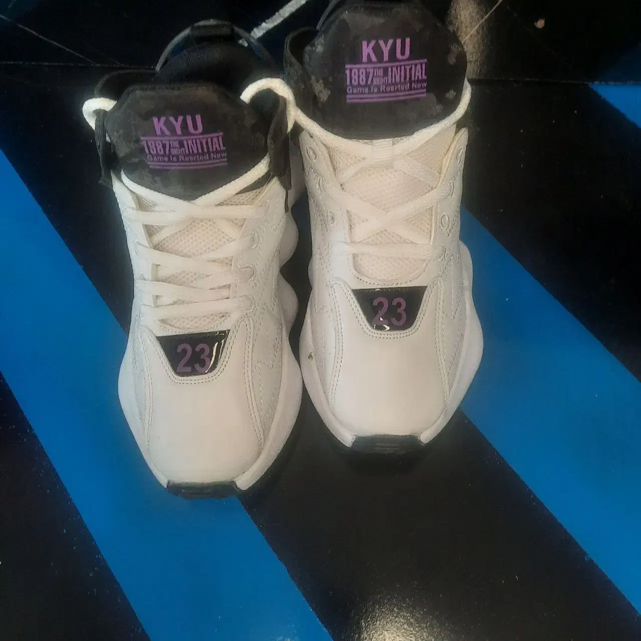 کتونی . کفش جردن ۲۳|کیف، کفش، کمربند|قائمشهر, |دیوار