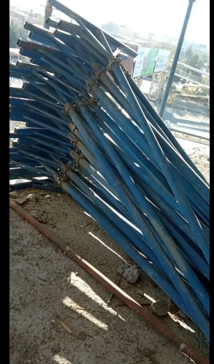 فروش بتونردنده ای،جک ۴مترنو،قالب فلزی،ویبراتور|مصالح و تجهیزات ساختمان|میاندوآب, |دیوار