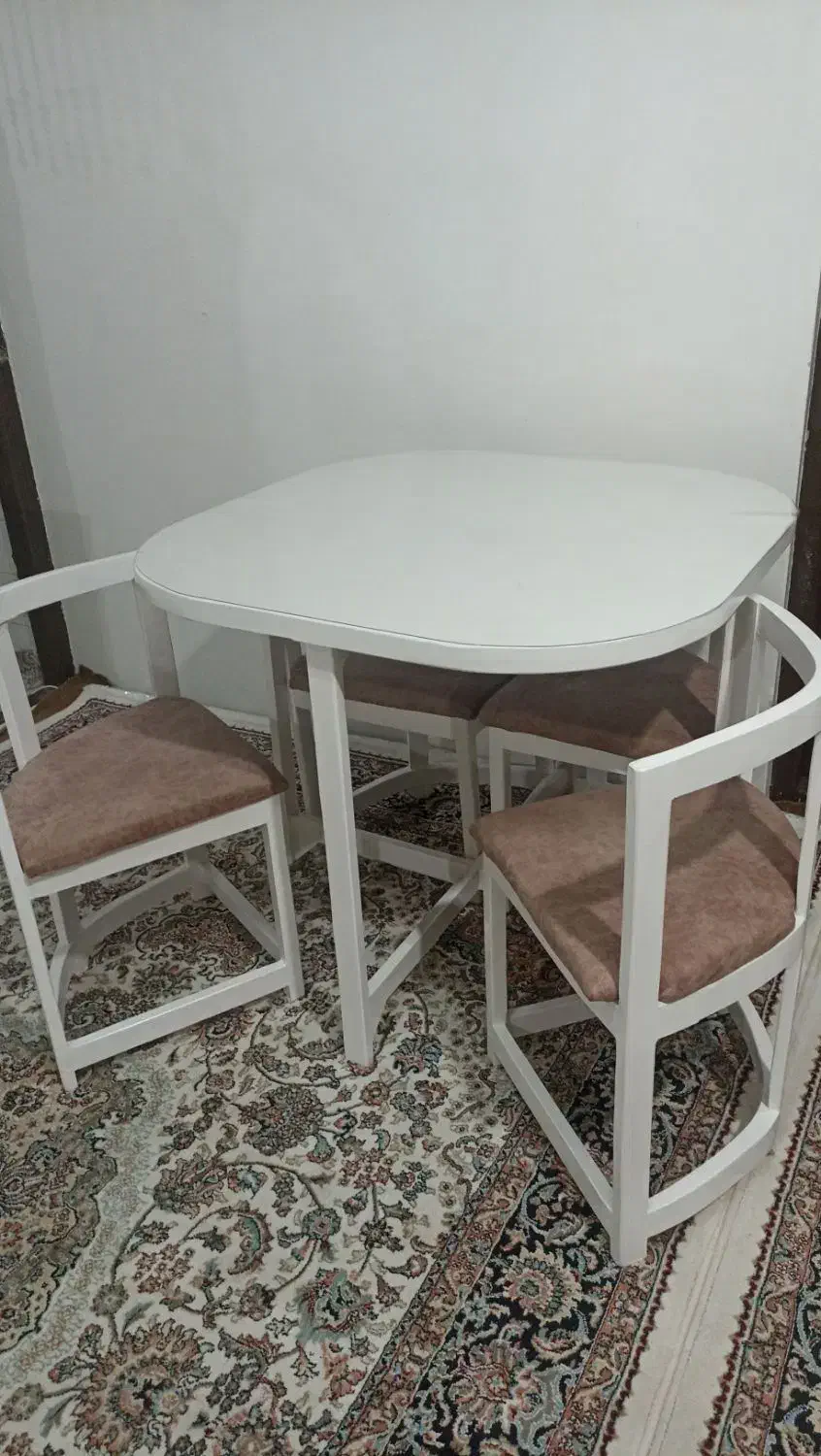 میز غذاخوری|میز و صندلی غذاخوری|تالش, هشتپر|دیوار