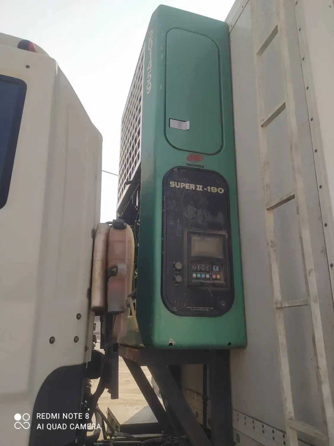 ماشین سنگین|خودرو سنگین|کوه چنار, |دیوار