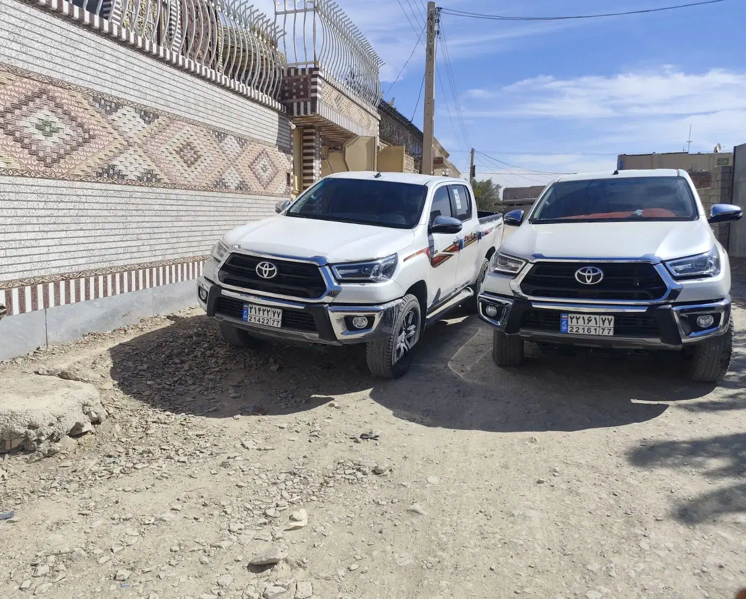 فروش تویوتا هایلوکس دوکابین دنده نقدی وشرایطی|خودرو سواری و وانت|سراوان, |دیوار