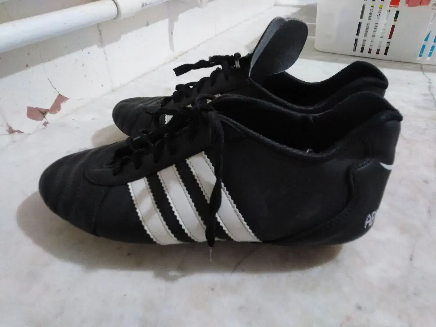 کفش چمنی فوتبال|کیف، کفش، کمربند|گیلان غرب, |دیوار