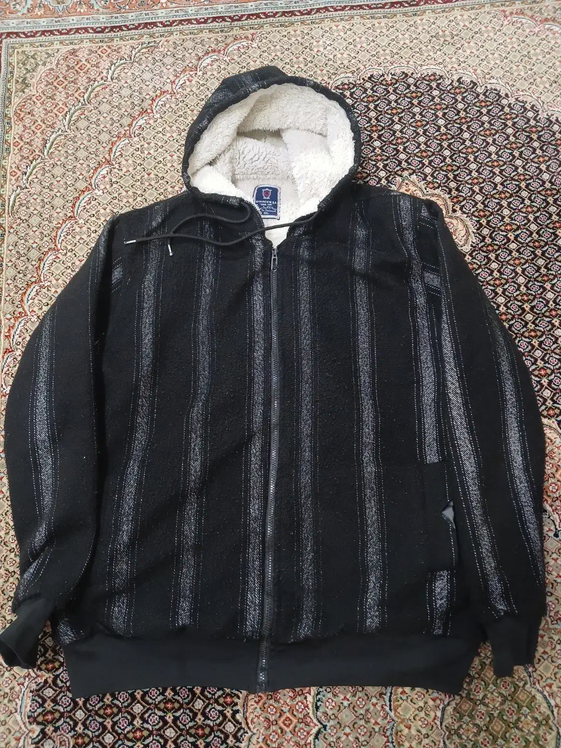 کافشن|لباس|همدان, |دیوار