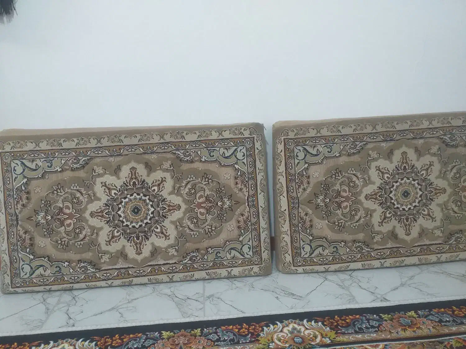 سلام ۶عدد پشتی در حد نو بدون پارگی|پشتی|کرمانشاه, |دیوار