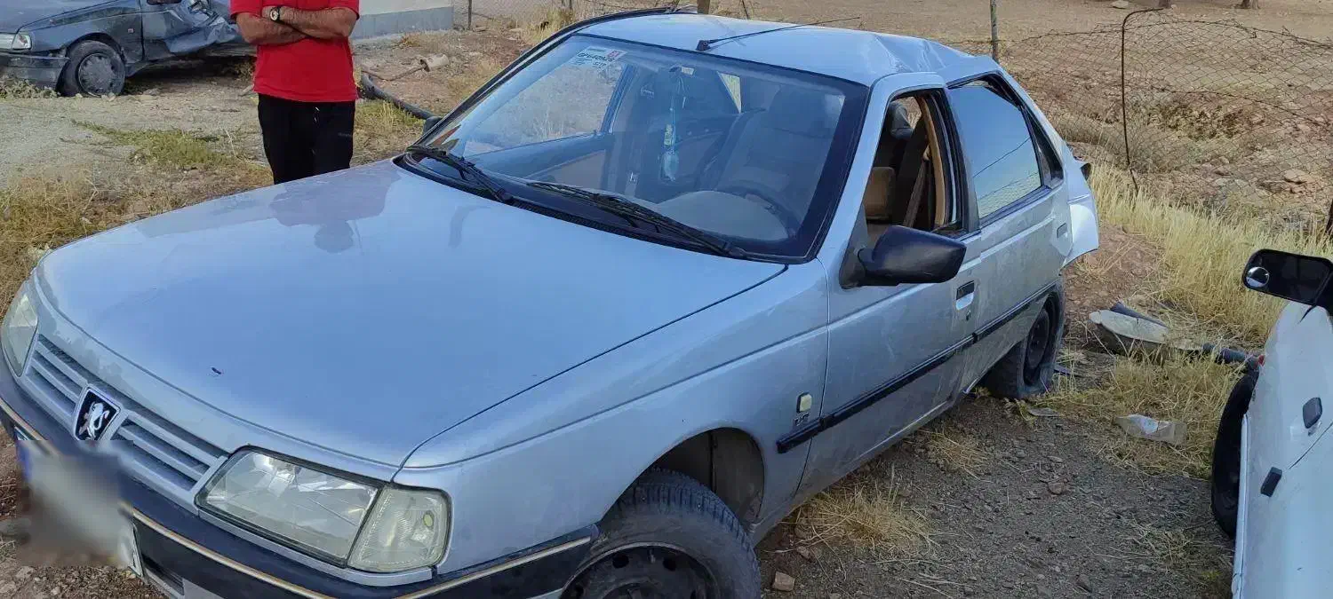 پژو ۴۰۵ تصادفی|خودرو سواری و وانت|بروجرد, |دیوار