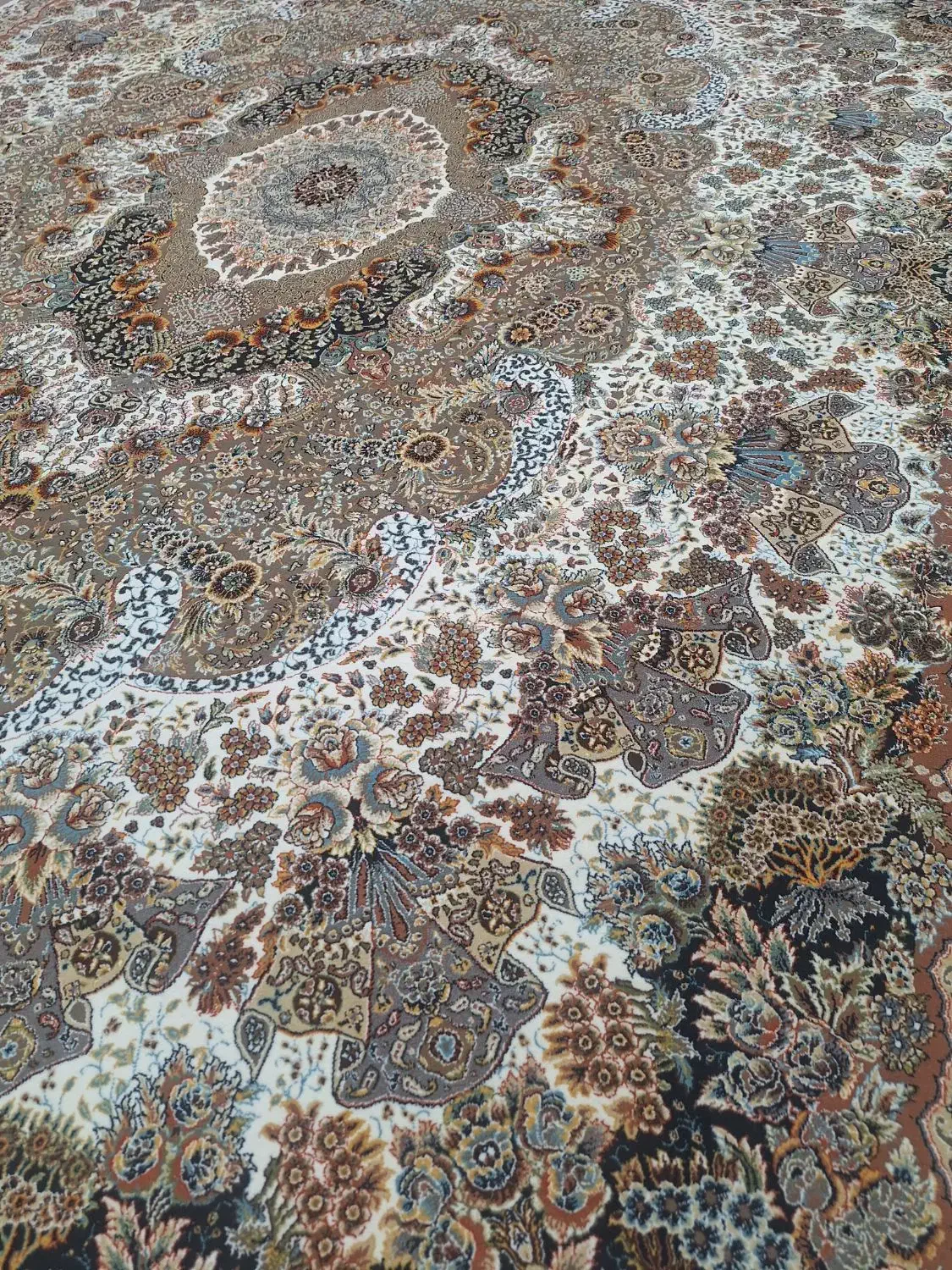 فرش ۷۰۰ شانه|فرش|بوکان, |دیوار