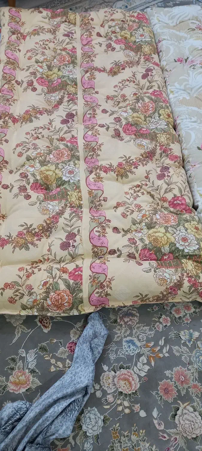 سلام دودست رختخواب نونو پشم گوسفند|رختخواب، بالش، پتو|مشهد, چهارچشمه|دیوار