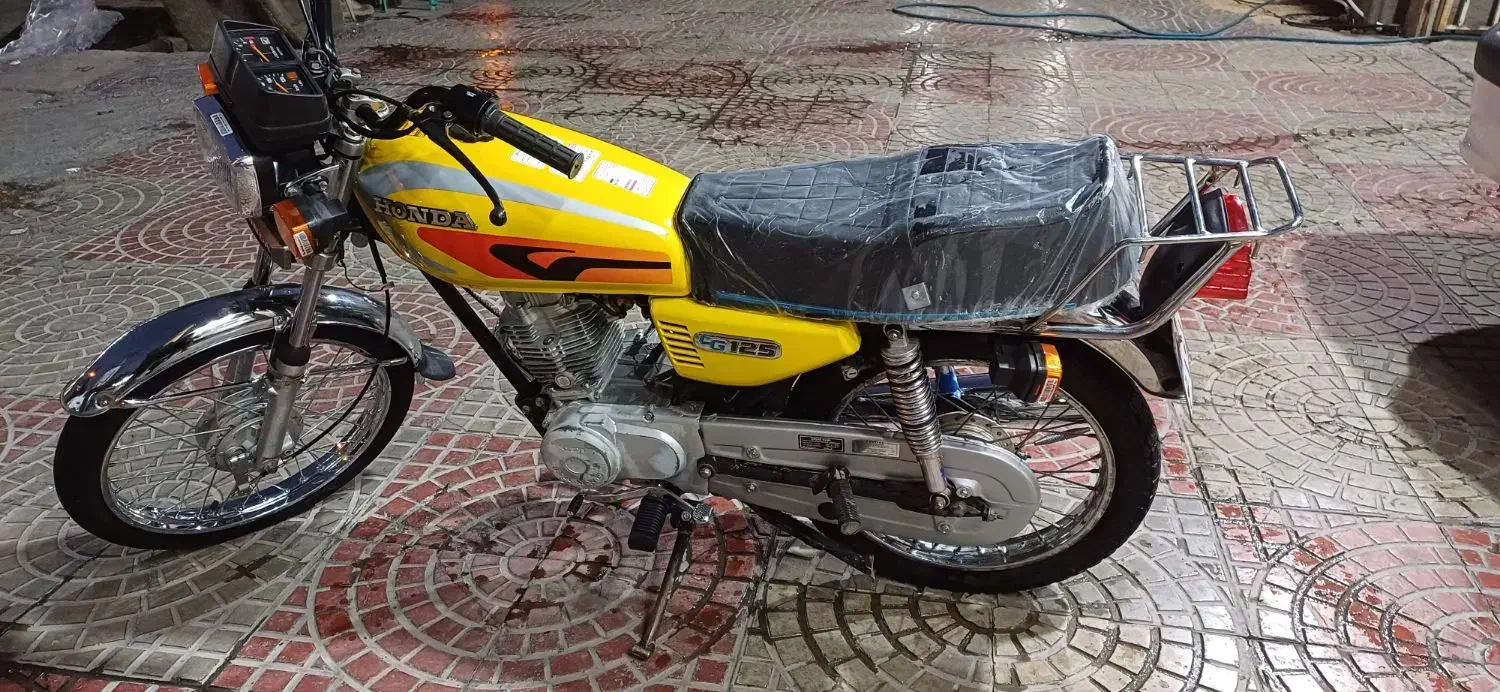 فروشی زردقنااری مدل۱۳۹۱|موتورسیکلت|فیروزآباد (فارس), |دیوار