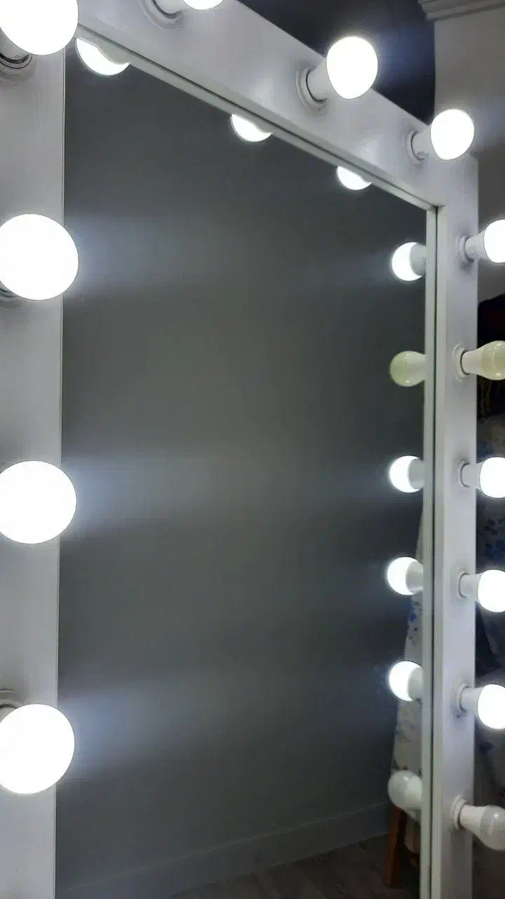 آینه قدی لامپدار و چرخدار|آینه|رشت, علی آباد|دیوار