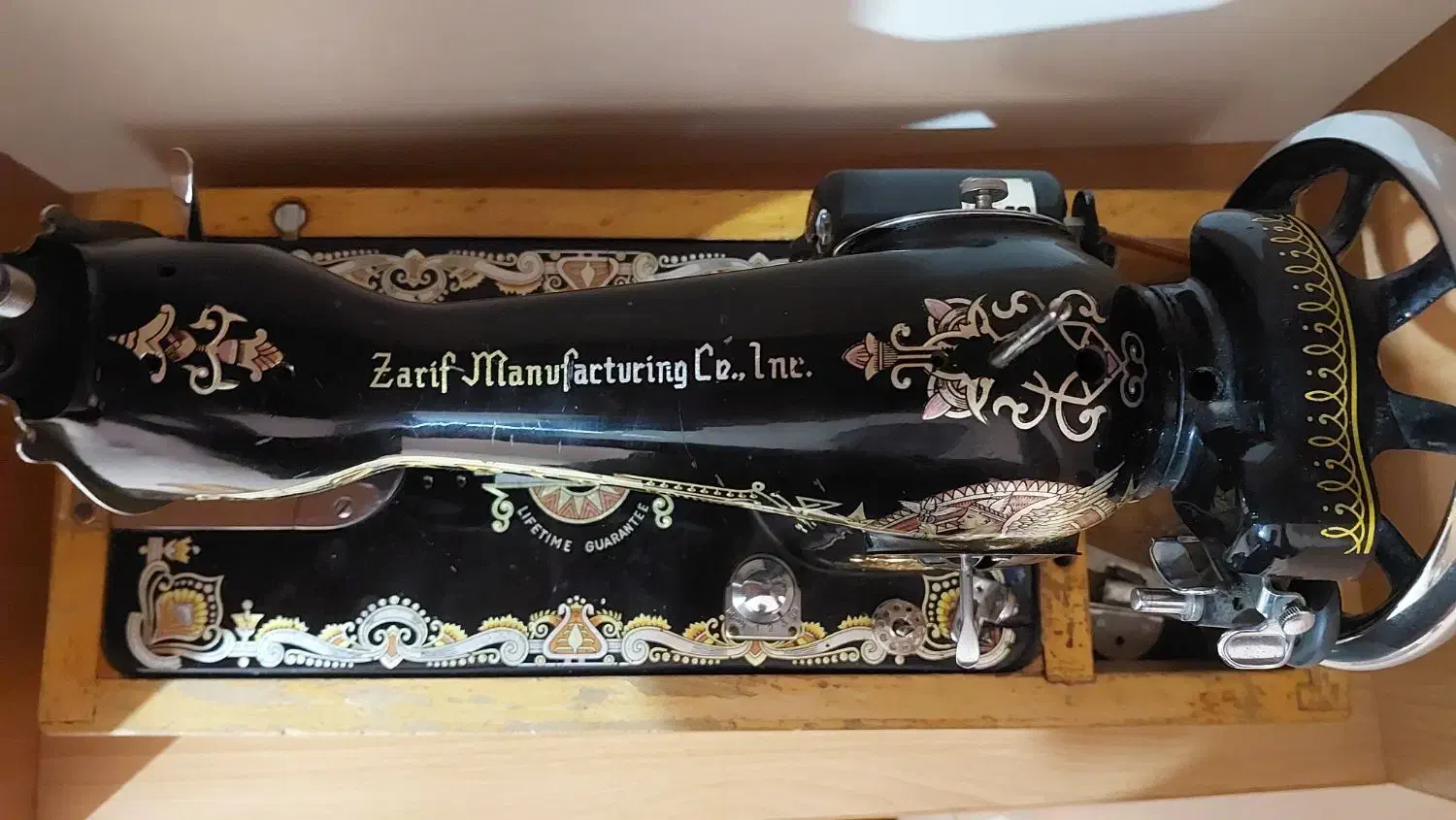 چرخ خیاطی|چرخ خیاطی و ریسندگی|اصفهان, طامه|دیوار