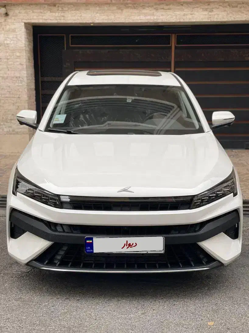 کی ام سی J7 صفر خشک مدل 1404(نقد و اقساط)|خودرو سواری و وانت|تهران, امامت|دیوار