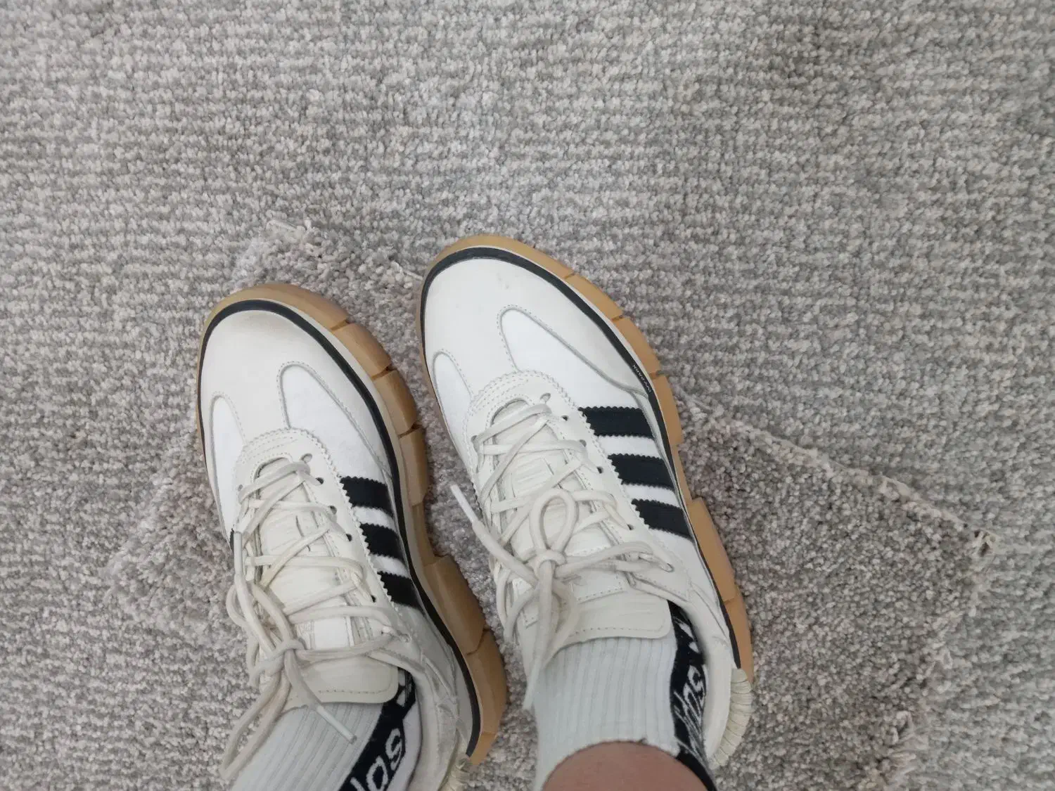 کفشآدیداس.سایز۳۷|کیف، کفش، کمربند|یاسوج, |دیوار