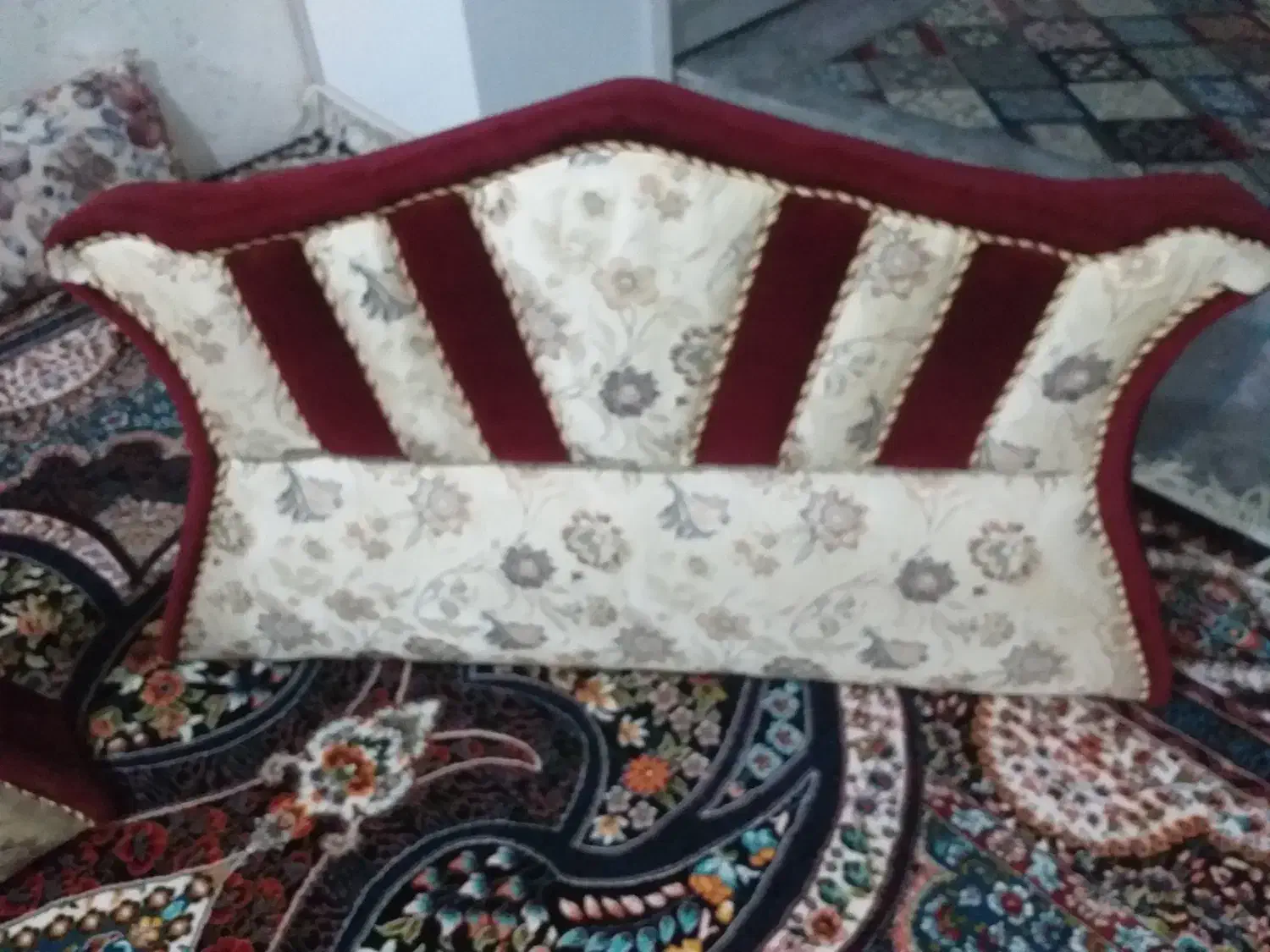 پشتی ومتکا|پشتی|شبانکاره, |دیوار