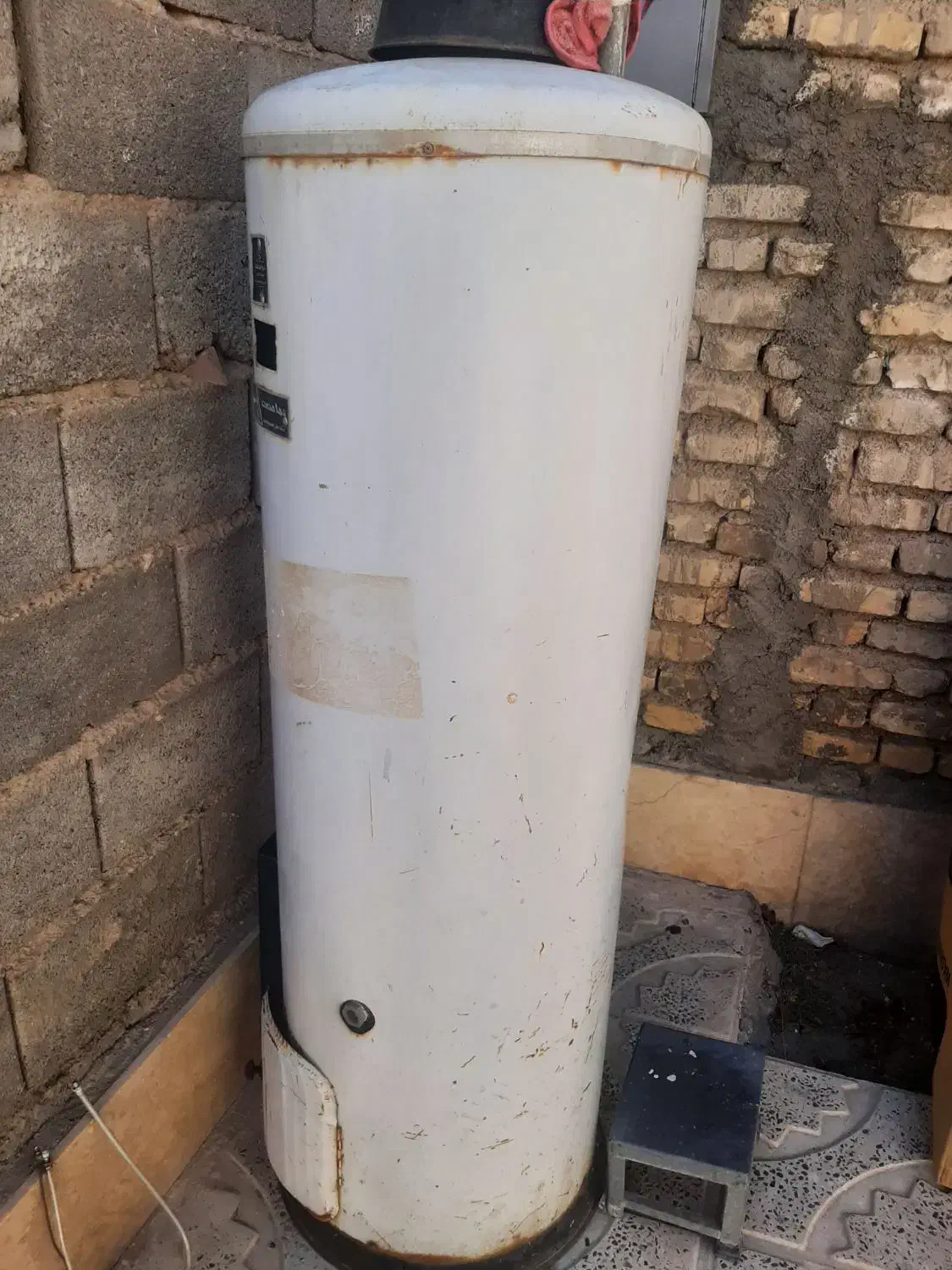 ابگرمکن|آبگرمکن، پکیج، شوفاژ|بوانات, |دیوار