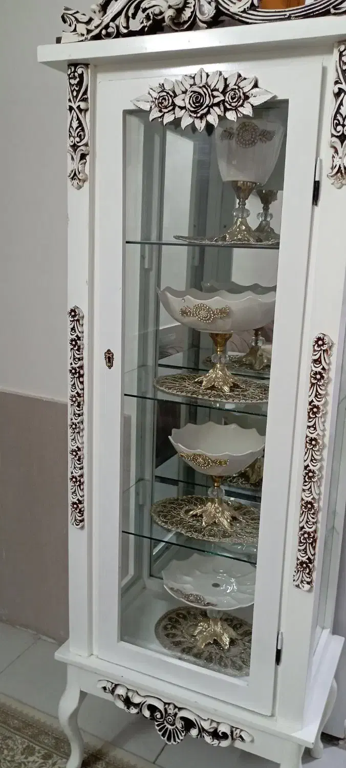 گنجه|بوفه، ویترین، کنسول|تربت‌حیدریه, بالا ولایت|دیوار