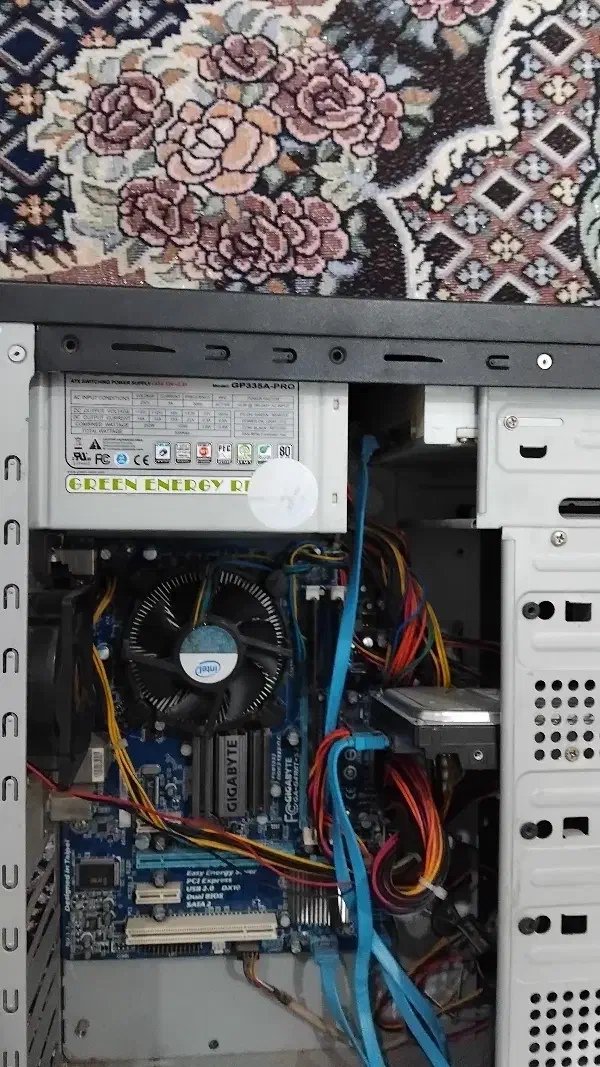 کامپیوتر از برنندمعروف گیگابایت|رایانه رومیزی|سوسنگرد, |دیوار