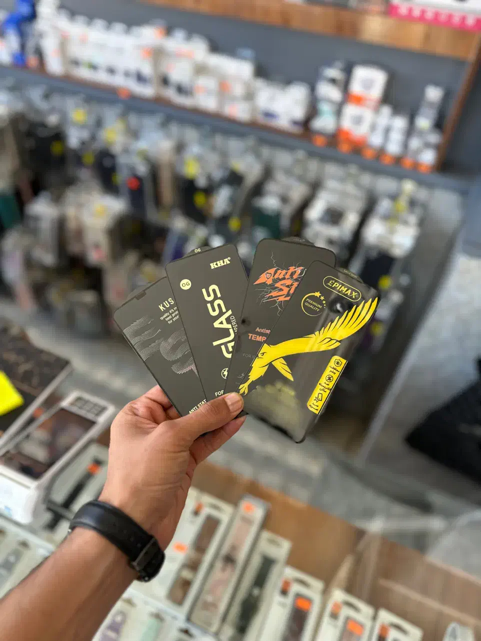 گلس شیشه ای انتی استاتیک‌ ضخیم|لوازم جانبی موبایل و تبلت|بیرجند, |دیوار