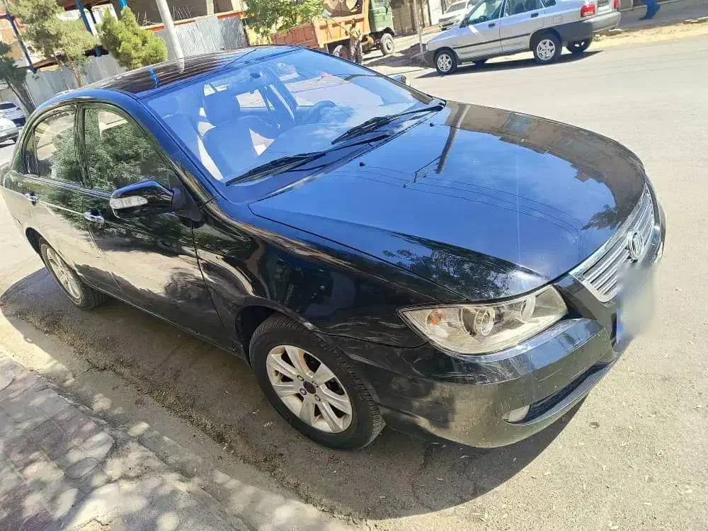 لیفان ۶۲۰‌موتور ۱۸۰۰ مدل ۹۴|خودرو سواری و وانت|مشهد, فرهنگ|دیوار