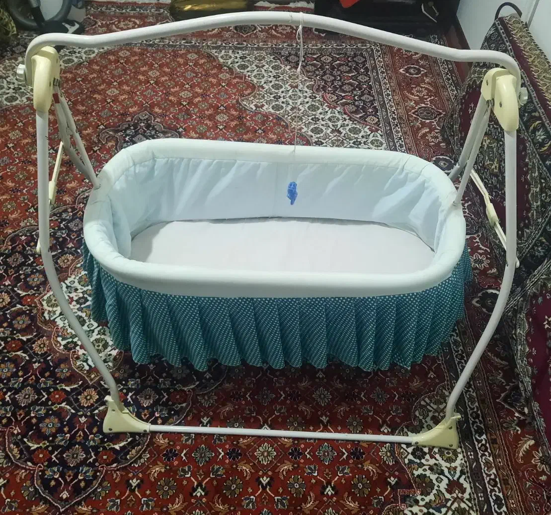 گهواره بچه|اسباب و اثاث بچه|سنندج, |دیوار