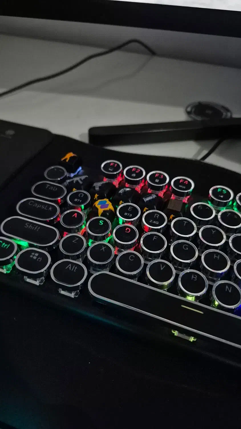 کیس گیمینگ به روز با وسایل و مانیتور RTX 5070|رایانه رومیزی|یزد, |دیوار