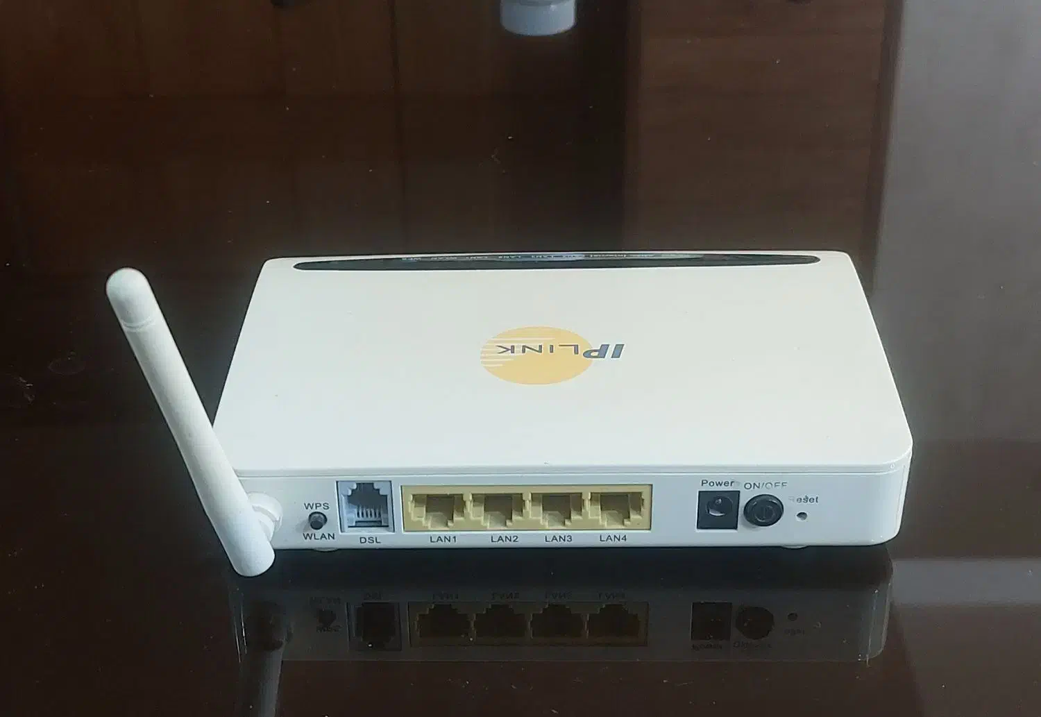 مودم ، روتر  (IPLINK  (ADSL|مودم و تجهیزات شبکه|اصفهان, جامی|دیوار