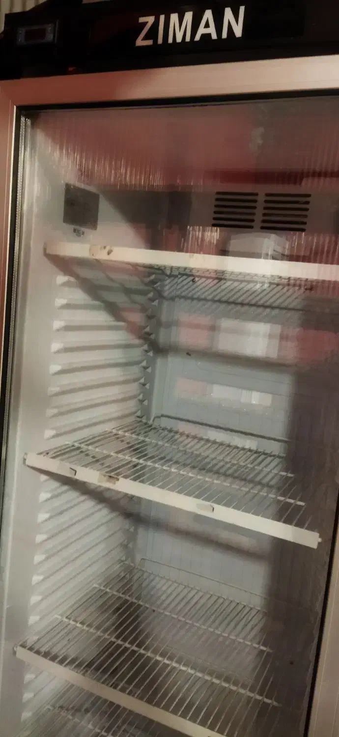 یخچال ویترینی زیمان 2دستگاه ظرفیت مفید 300لیتری|فروشگاه و مغازه|رشت, حسین آباد|دیوار