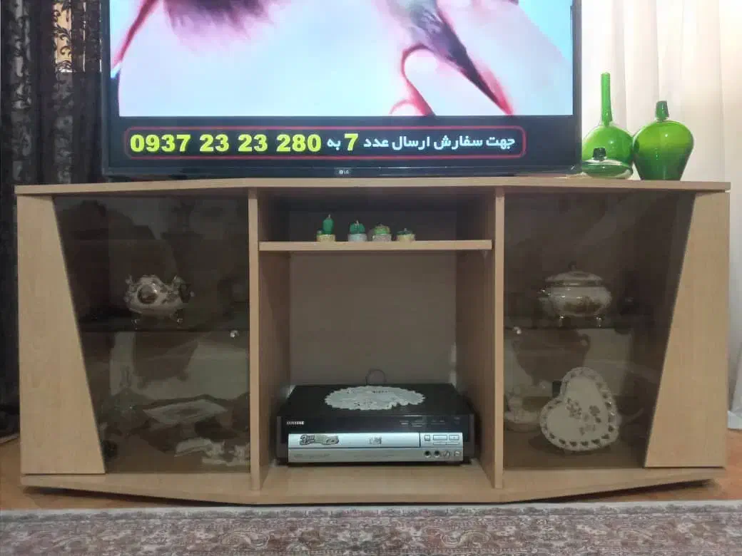 میزجلو مبلی|بوفه، ویترین، کنسول|رشت, لاکانی|دیوار