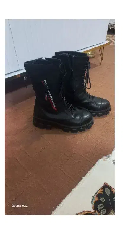 کفش پاشنه بلند سایز ۳۹ و پوتین اونم سایز ۴۰|کیف، کفش، کمربند|کرج, خرمدشت|دیوار