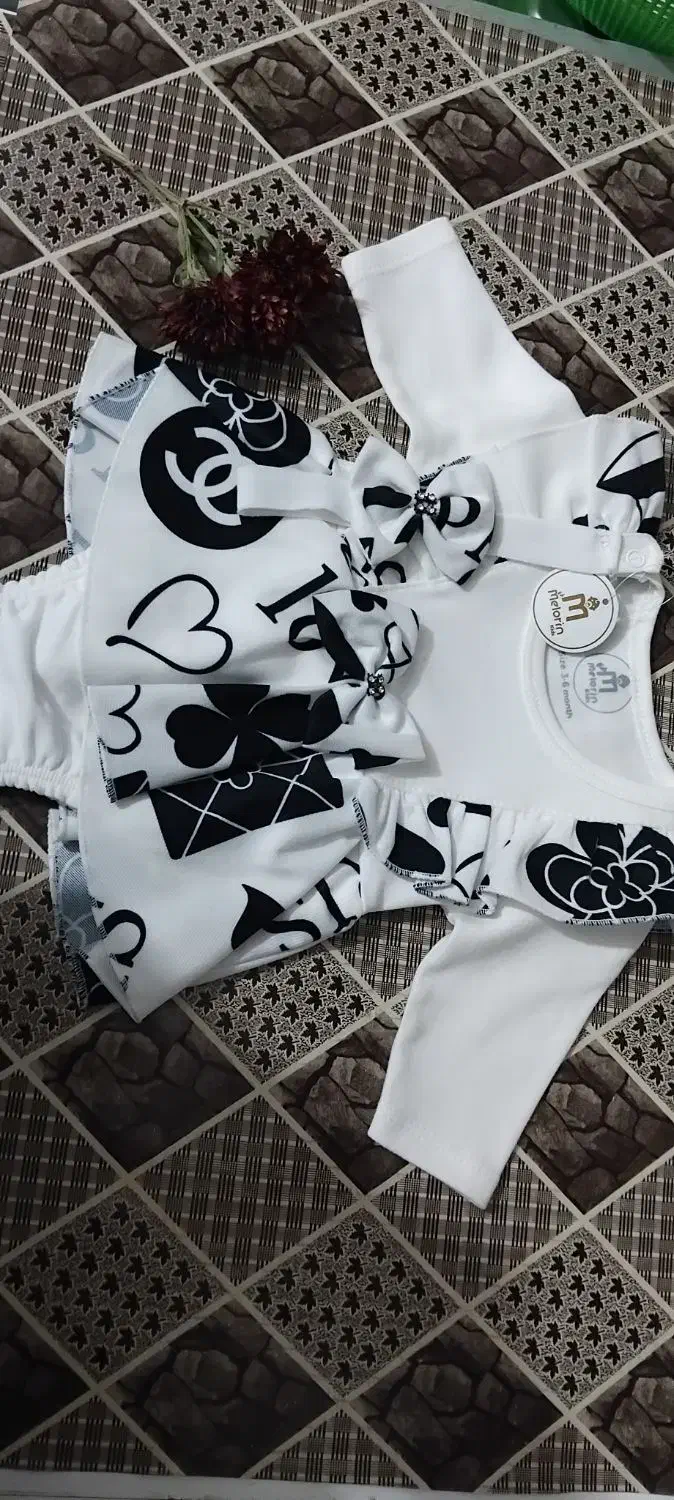 لباس دخترانه نخ پنبه برای ۱ سال با حد سری نو نو|کفش و لباس بچه|صوفیان, |دیوار