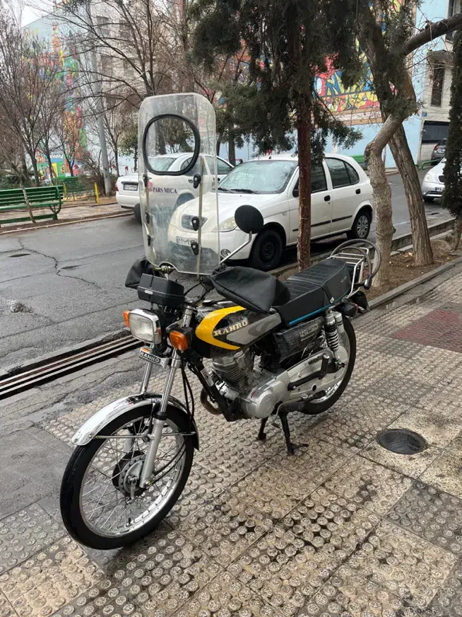 رهرو ۱۴۰۲ در حد خشک|موتورسیکلت|تهران, دبستان|دیوار