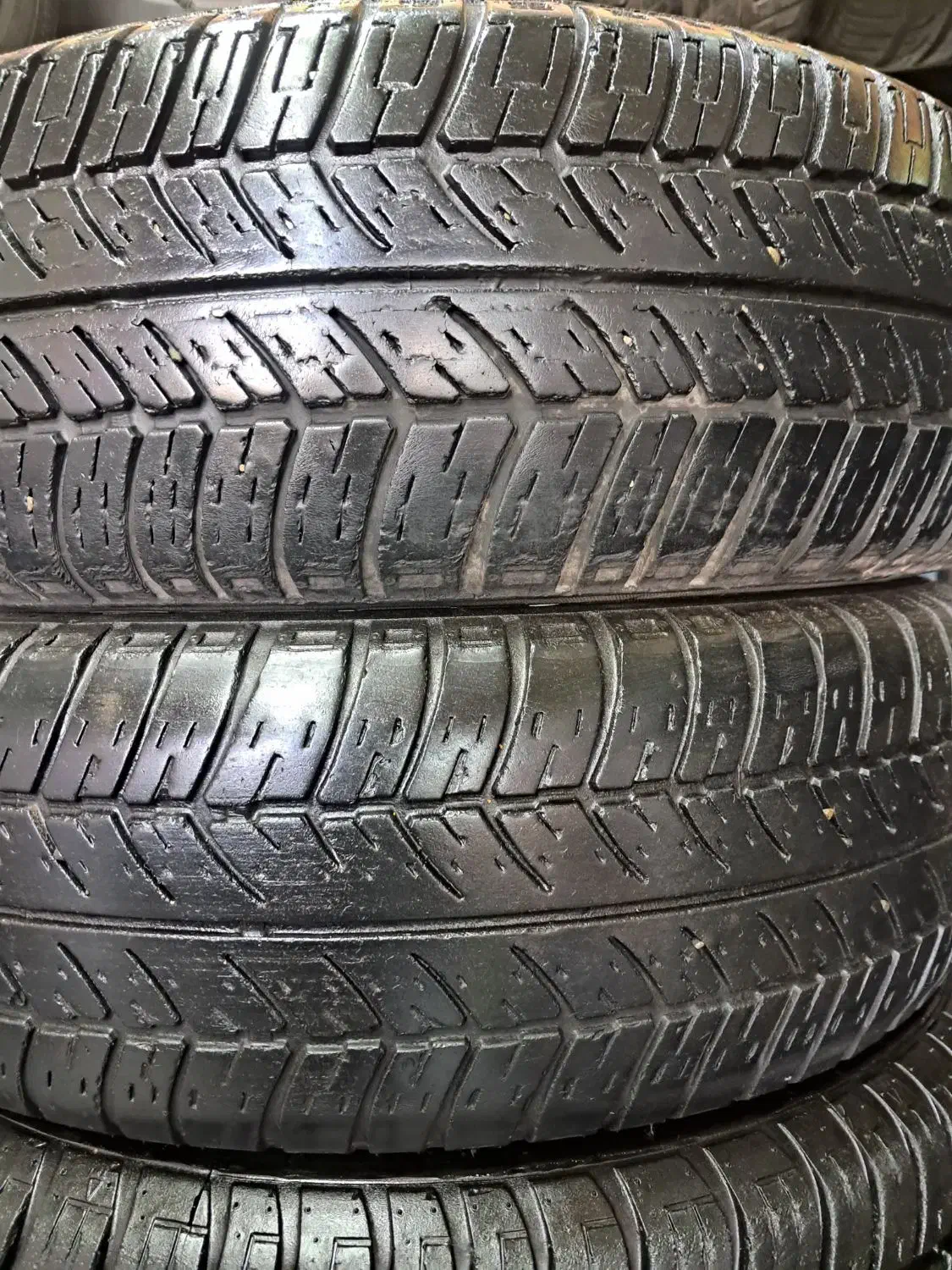 لاستیک 13 70 175 پیکان تیبا|قطعات یدکی و لوازم جانبی|محمدشهر, محمدشهر|دیوار